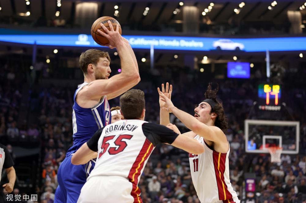 前锋在本赛 前锋在本赛