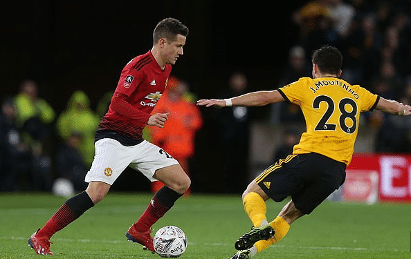 乐部管理层 乐部管理层